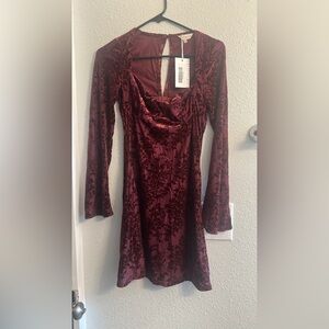 Lait Collection: Velvet Floral Dress in Maroon